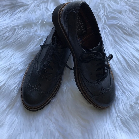 brogues by boc